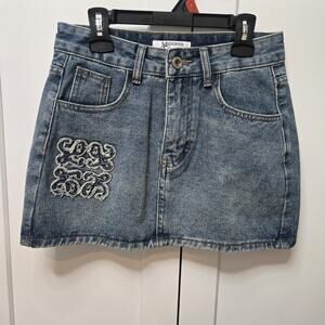 Madonna & Co Denim Mini Skirt Womens M Blue Embroidered Y2K Jean Skirt 28 Waist